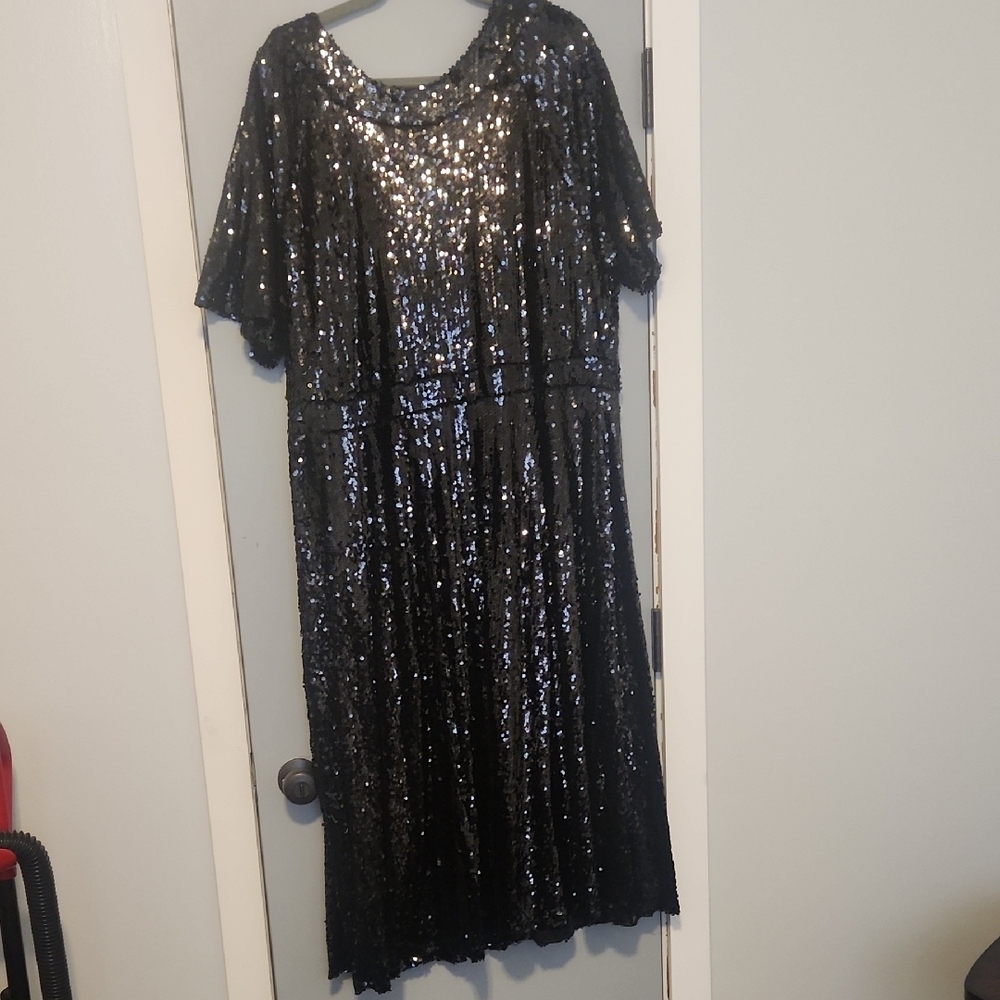 Elegant Black Sequin Dress